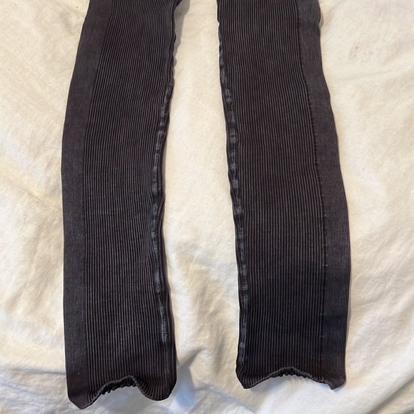 XS/S Free People Movement Set - Picture 11 of 11